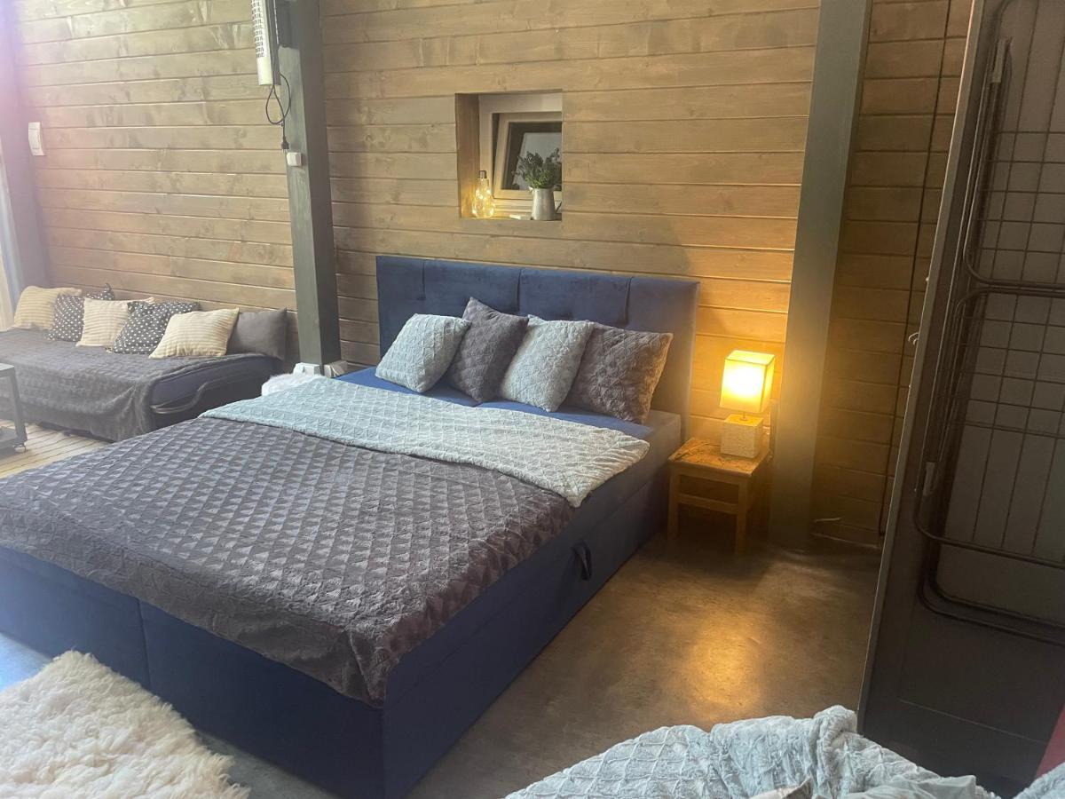 Komárno Monpe Apartmanik S Atmosferou מראה חיצוני תמונה